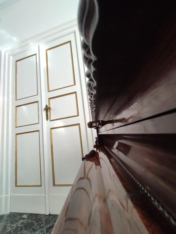 Ferienwohnung Dimora Della Marchesa - Al Duomo Manfredonia Exterior foto