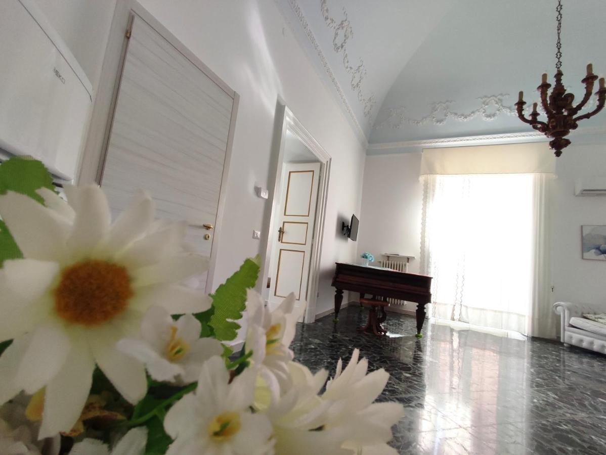 Ferienwohnung Dimora Della Marchesa - Al Duomo Manfredonia Exterior foto